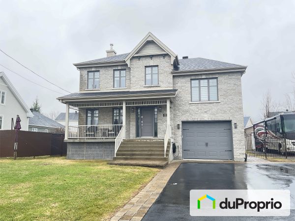 55-55A rue Joly, Rigaud à vendre