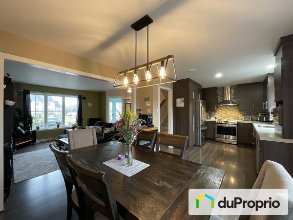 12475, rue Paul-Sauvé, Mirabel (St-Augustin) à vendre