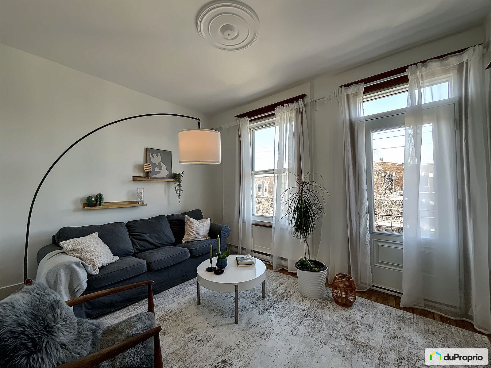 1671 Avenue Bennett — photo 1