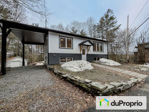 24 chemin Pink, Cantley for sale