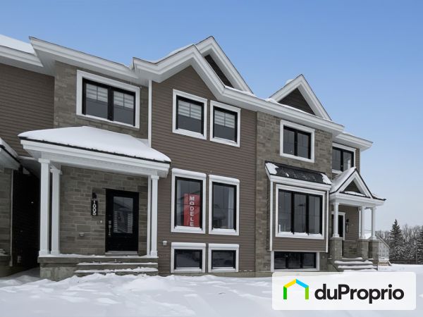 302 rue Vigneault, Otterburn Park for sale