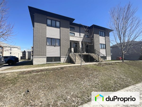 2210 rue des Artisans, St-Jérôme (Lafontaine) for sale