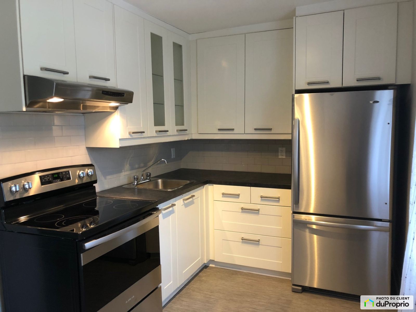 1 2 31682 Avenue Camille Paque — photo 2