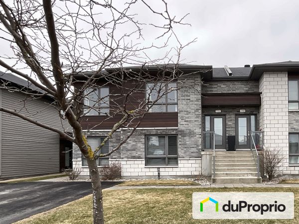 1784, Rue Henri-Blaquière, Chambly à vendre