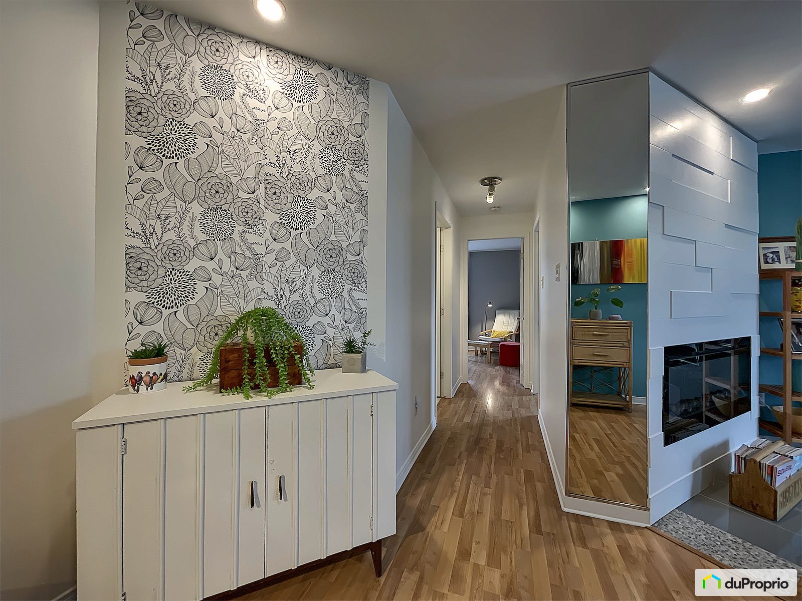 402 80 Avenue De Balmoral — photo 2