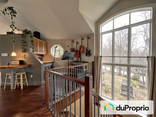 58, chemin des Pinsons, Ste-Anne-Des-Lacs à vendre