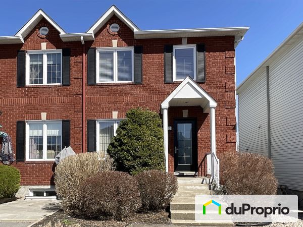 20 rue du Manoir, Delson for sale