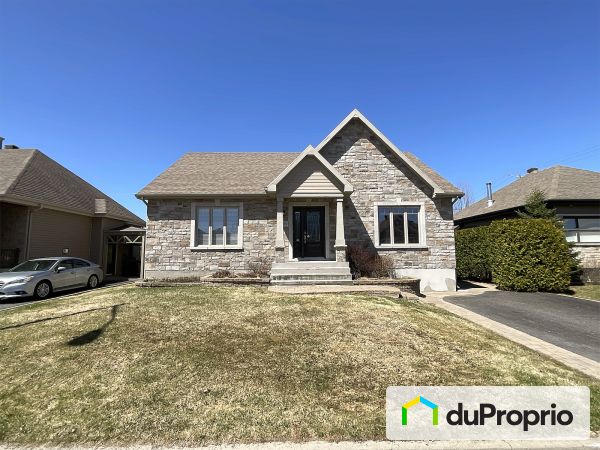 491 rue Duquet, St-Rédempteur for sale