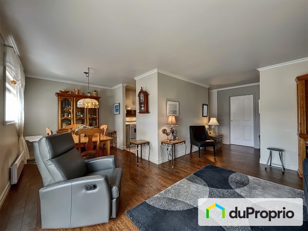 102-2077 boulevard René-Lévesque, Jonquière (Arvida) for sale
