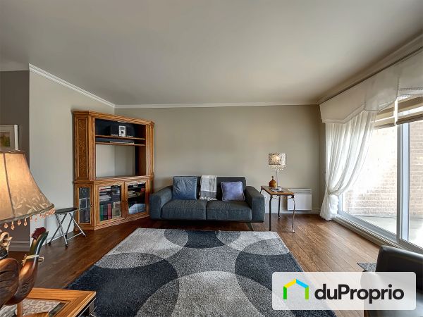 102-2077, boulevard René-Lévesque, Jonquière (Arvida) à vendre