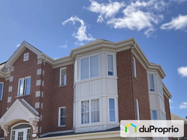 2287 avenue de la Gare, Mascouche for sale
