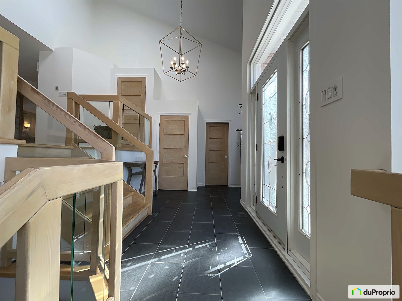 1047 Rue De La Pinede — photo 2