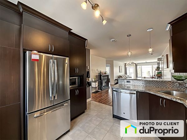 Kitchen - 4-7025 Chardonneret, Brossard for sale
