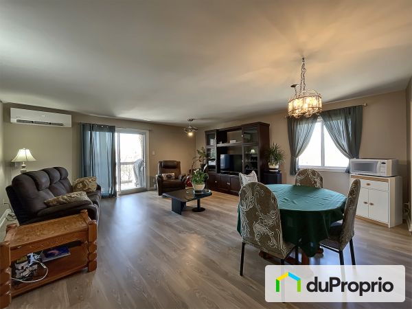 Salon / Salle à manger - 301-8950, rue Robitaille, Mercier / Hochelaga / Maisonneuve à vendre
