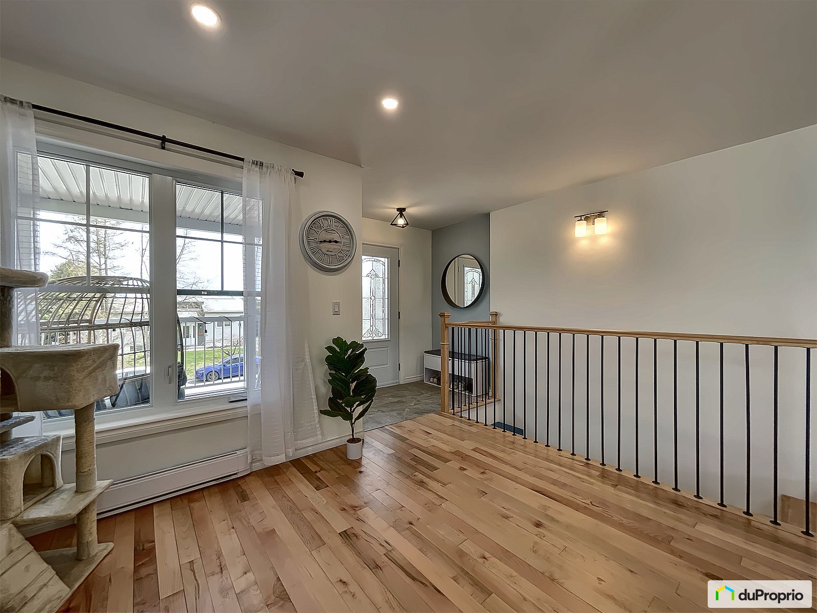 1255 Rue Des Lys — photo 3