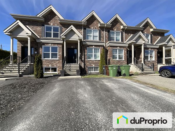1379, rue Marcel Marcotte, Sherbrooke (Jacques-Cartier) à vendre