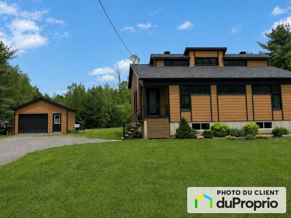 21, rue Jeannine, Lanoraie à vendre