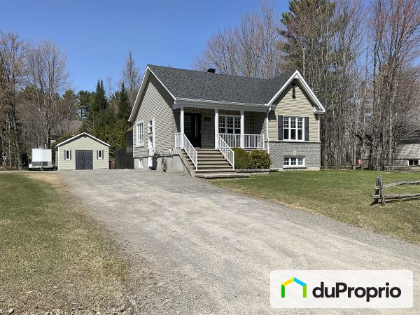 70, rue des Cuivres, St-Colomban à vendre