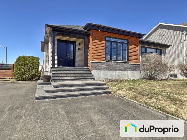 1 rue du Garbin, Ste-Catherine-de-la-JC for sale