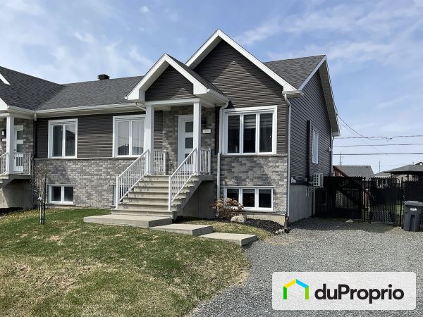 2610, rue de l'Intendant, Drummondville (Drummondville) à vendre