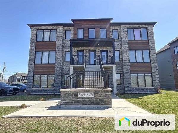 565 Rue Du Chardonnay, Ste-Marthe-Sur-Le-Lac for sale