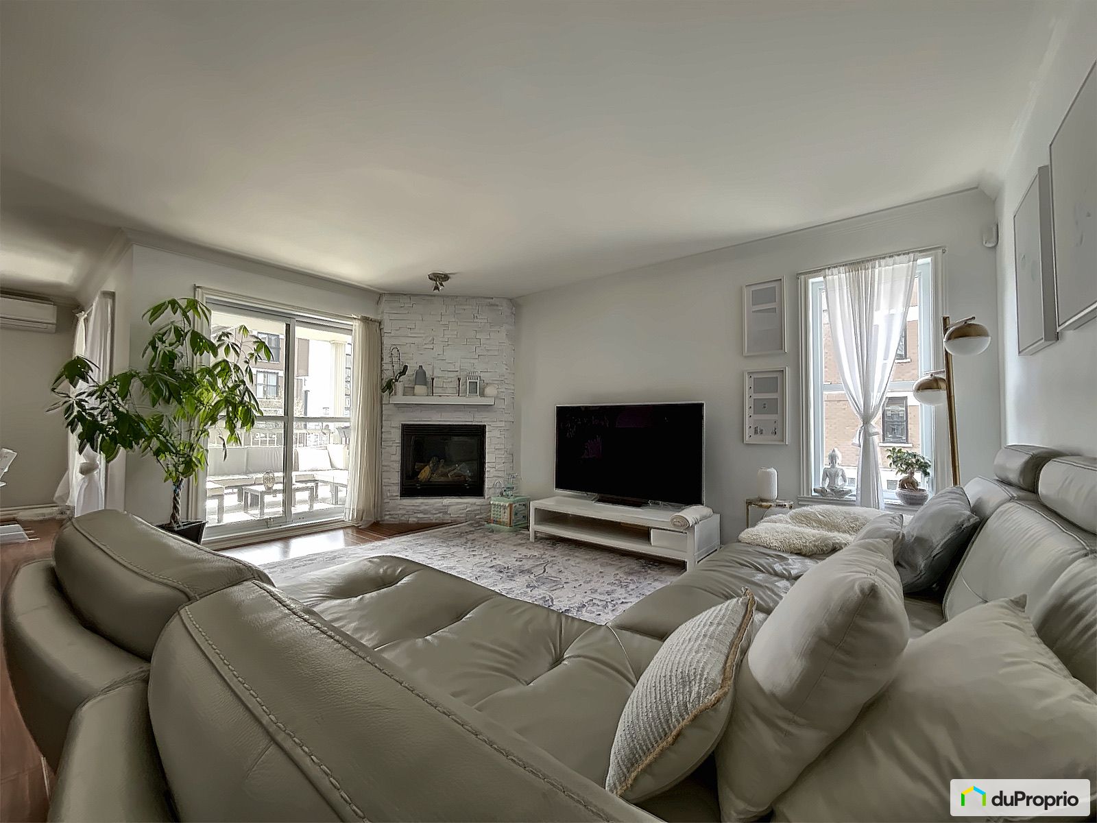 4 6190 Rue Bernard Racicot — photo 2