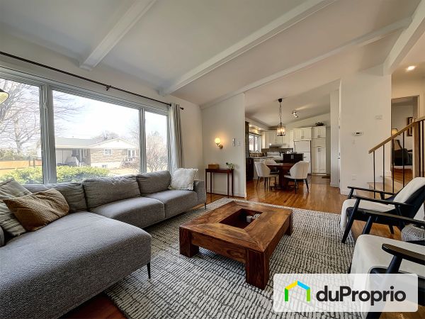 Salon - 1262, rue du Père-Marest, Ste-Foy à vendre