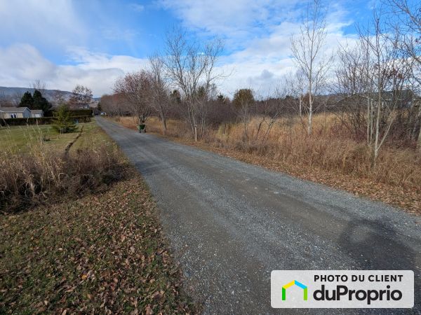 119 Boulevard Perron, Maria for sale