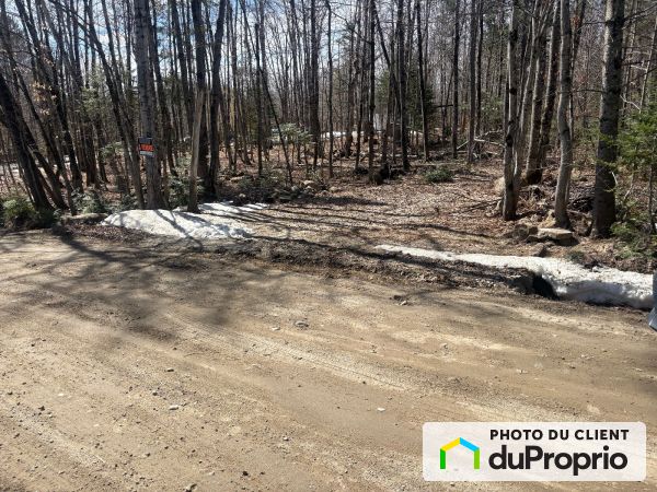 247 avenue Yves, Chertsey for sale