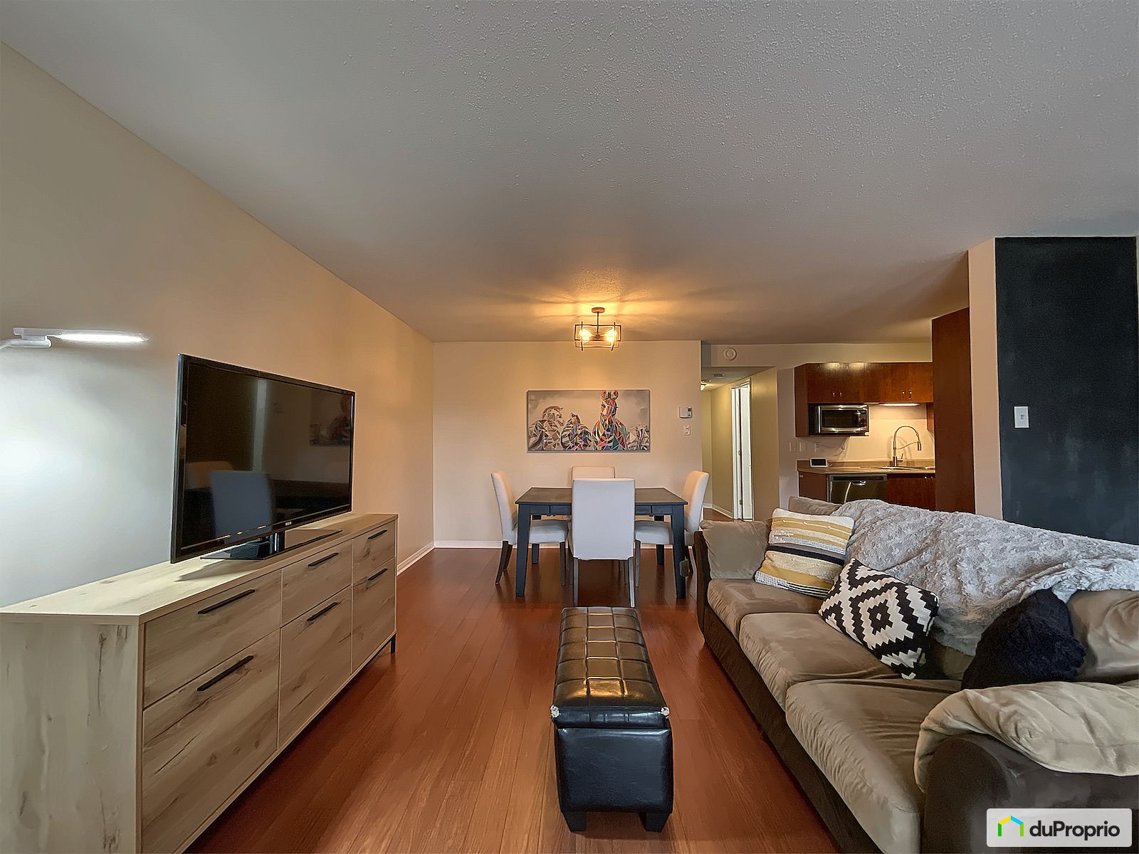 2 166 Boulevard Louise Campagn — photo 2