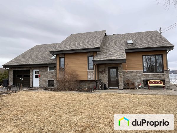 131 route de l'Ermitage, Lac-Bouchette for sale