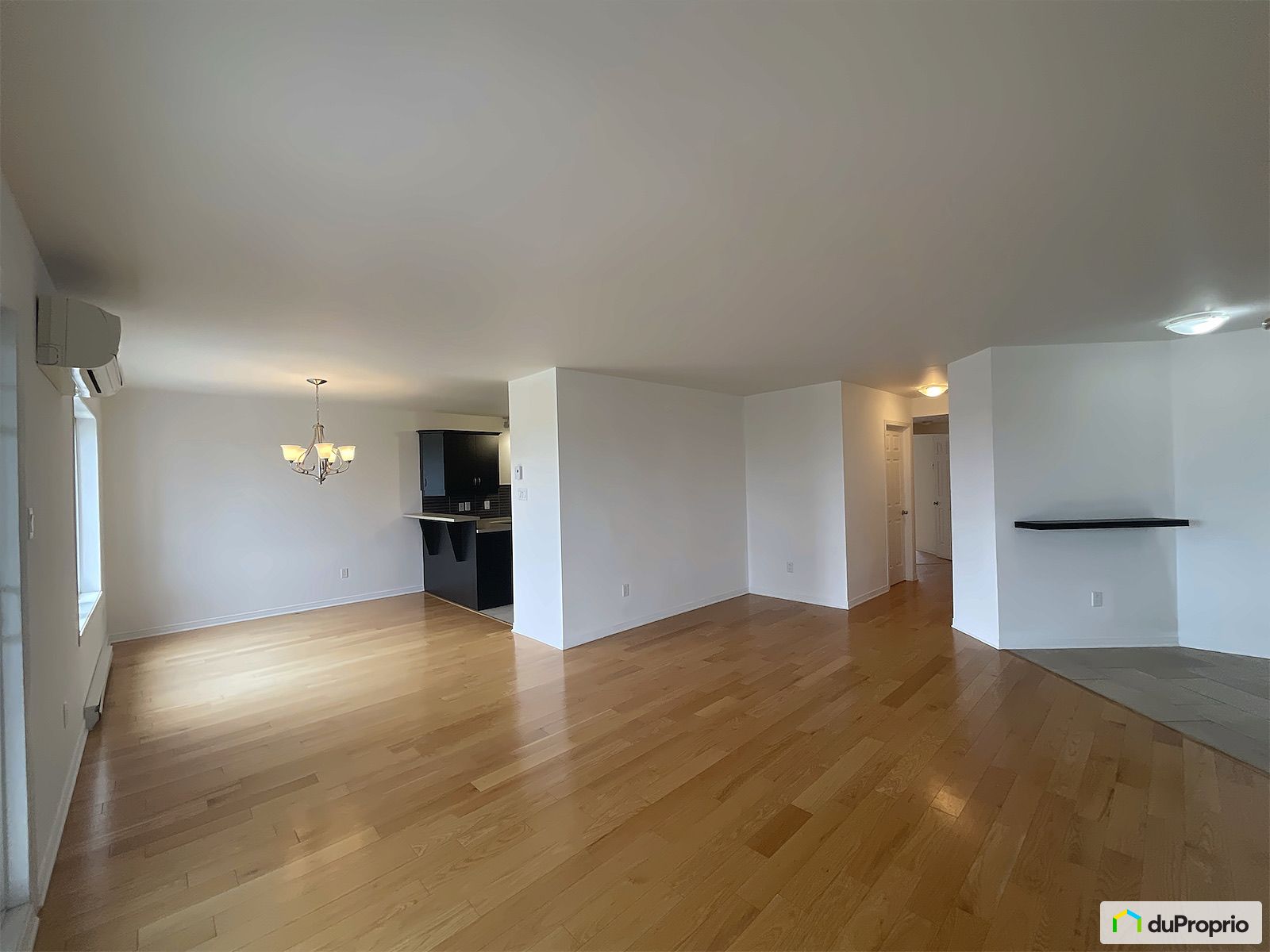 301 1009 Avenue Saint Charles — photo 3