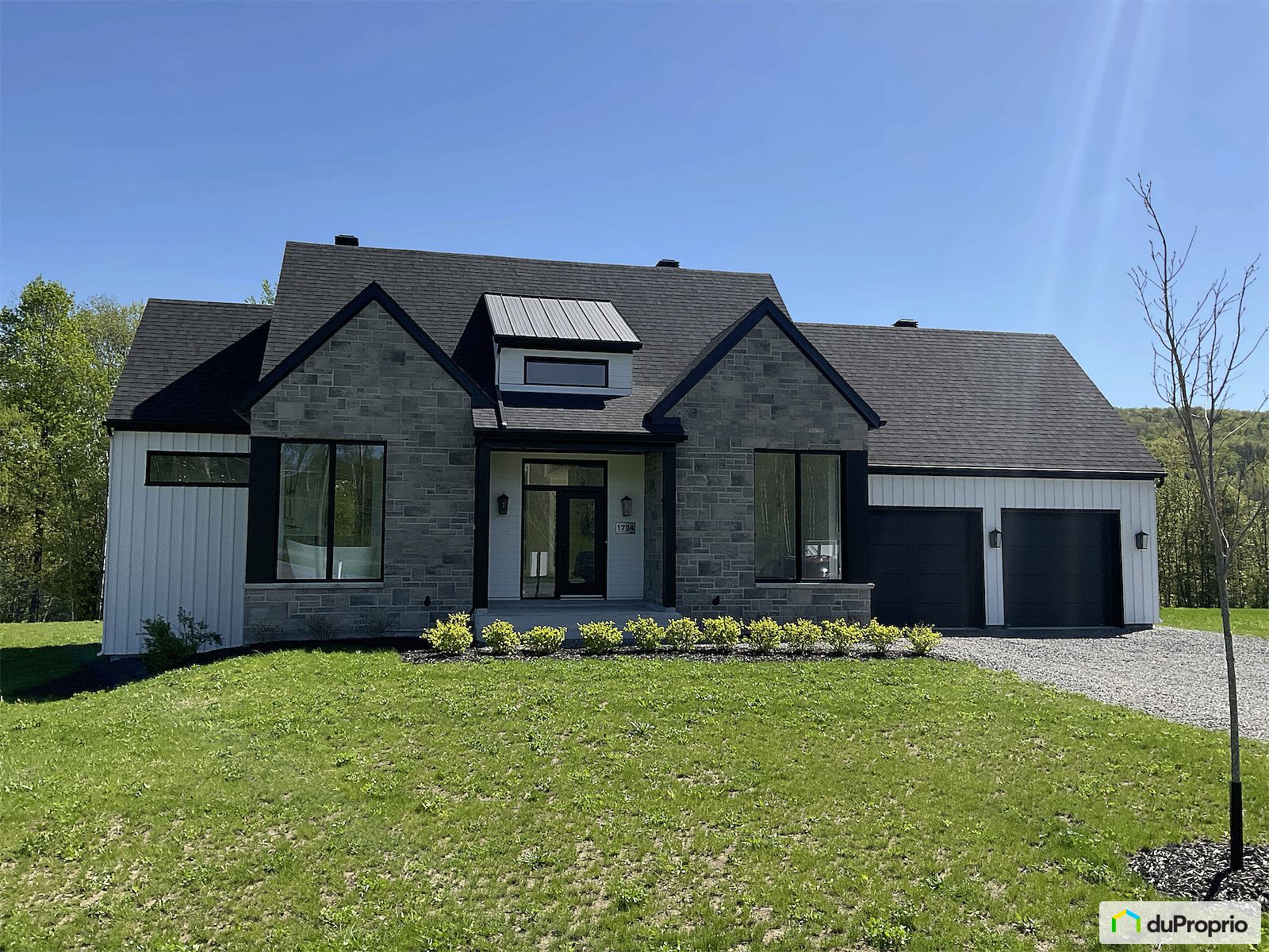 1704 Place Des Centaurees — photo 1