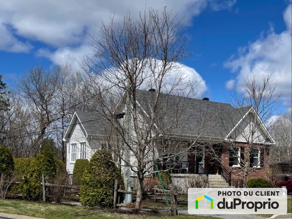 1147, rue Cousineau, Prévost à vendre
