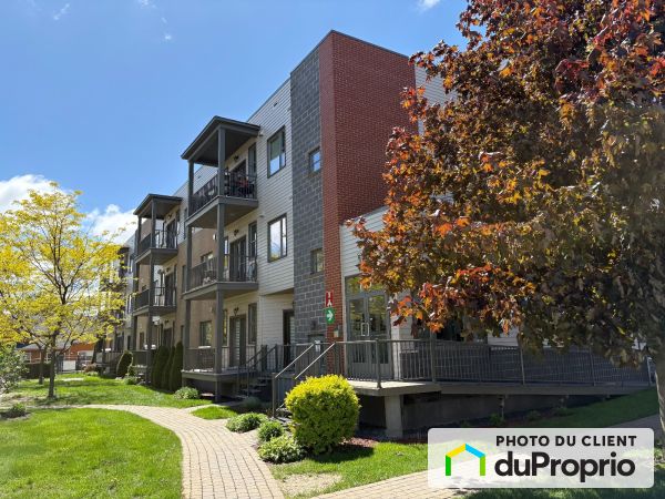 301-775, rue Papineau, St-Hyacinthe à vendre