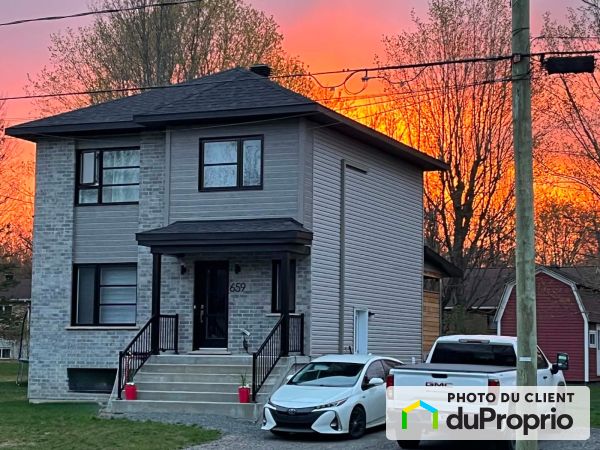 659 rue Gilles-Cadorette, Granby for sale
