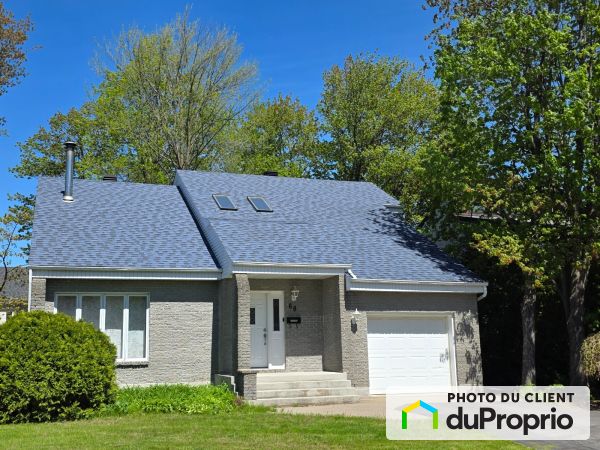 68, rue des Tilleuls, Ste-Therese à vendre
