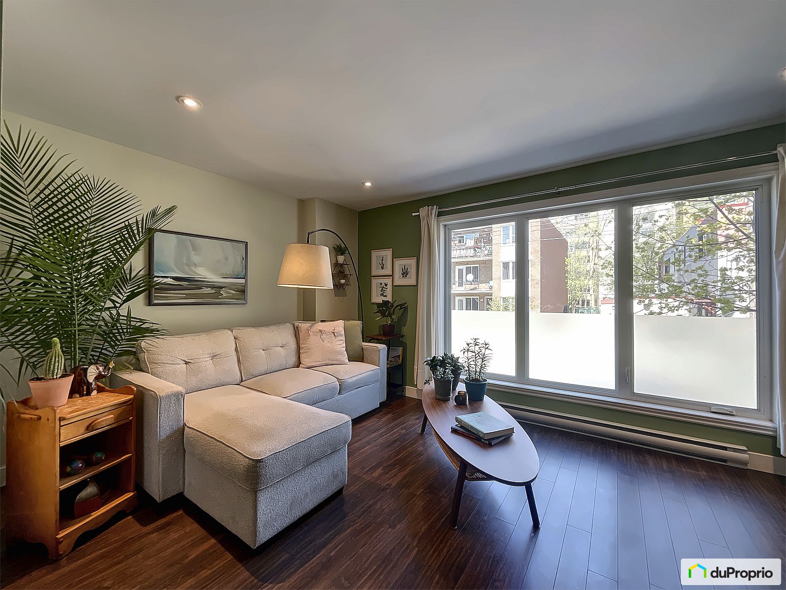 3 2120 Avenue Jeanne Darc — photo 2