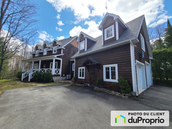 32, chemin des Montagnes, Ste-Anne-Des-Lacs à vendre