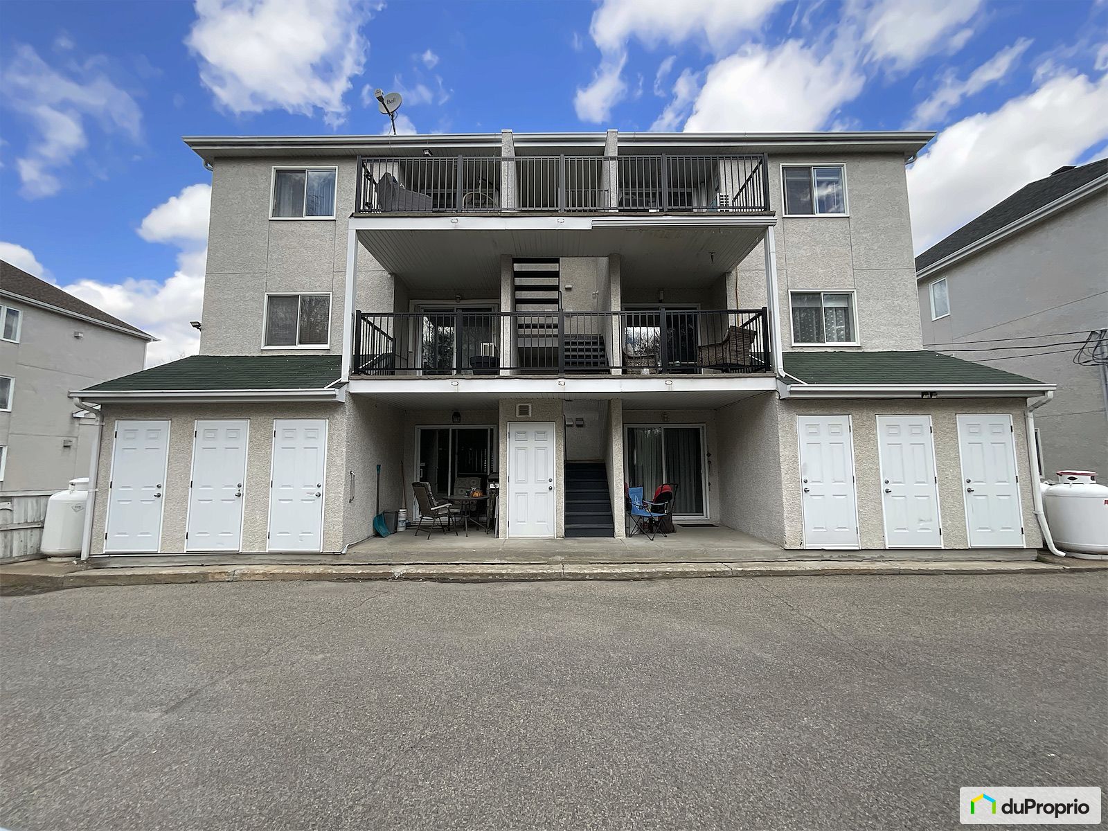 2392 Boulevard Des Seigneurs — photo 3