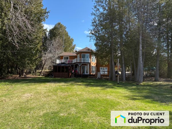 817 chemin du Royaume-des-Cèdres, St-Bruno-de-Guigues for sale