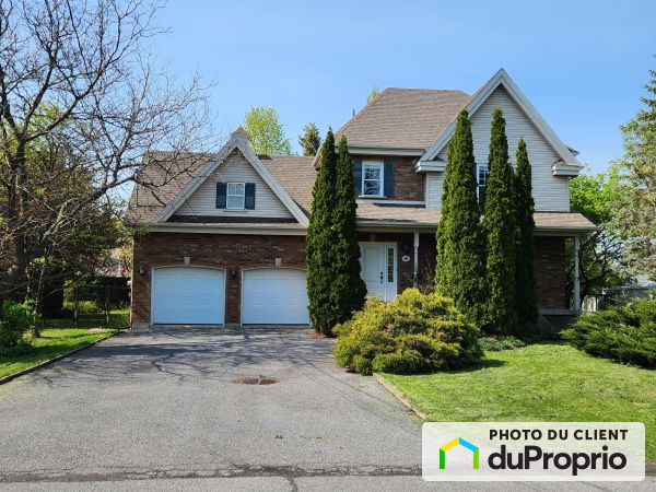 69 rue Deblois, St-Jean-sur-Richelieu (St-Luc) for sale