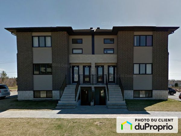 2190, rue des Artisans, St-Jérôme (Lafontaine) à vendre