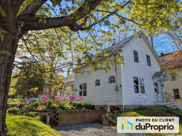 313, rue de London, Sherbrooke (Jacques-Cartier) à vendre