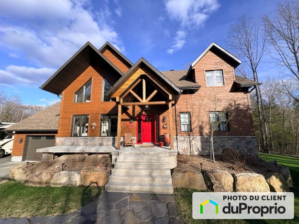 586 chemin du Lac Morency, St-Hippolyte for sale