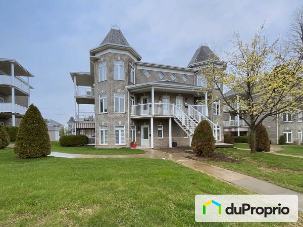 7200, avenue des Belles-Amours, Charny à vendre