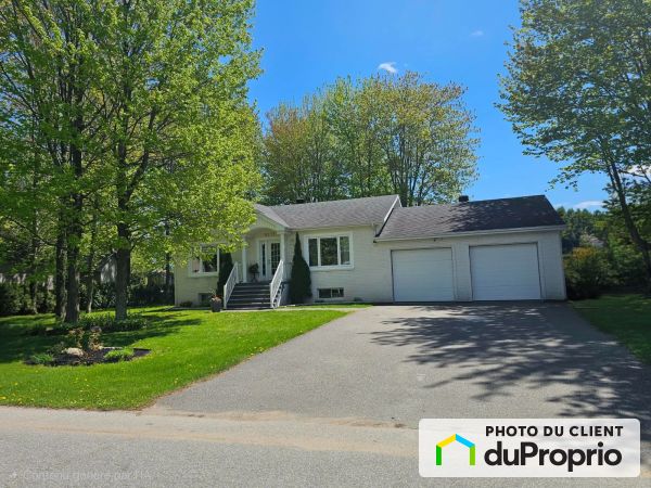 8275, Angus Macdonald, Bécancour (Bécancour) à vendre