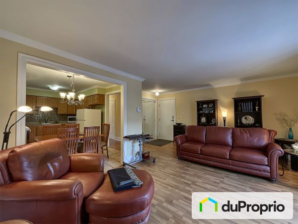 5-90 rue Troy, Verdun for sale