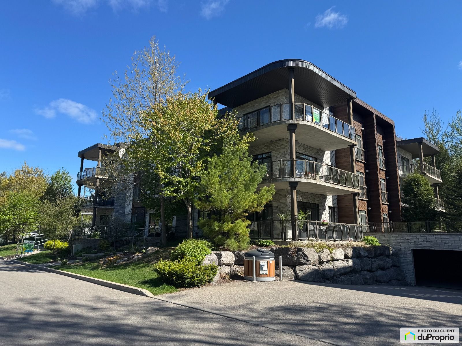 304 12 Rue Du Nivolet — photo 1