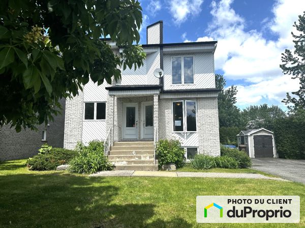 1,1a,1b, rue Ouellette, St-Constant à vendre